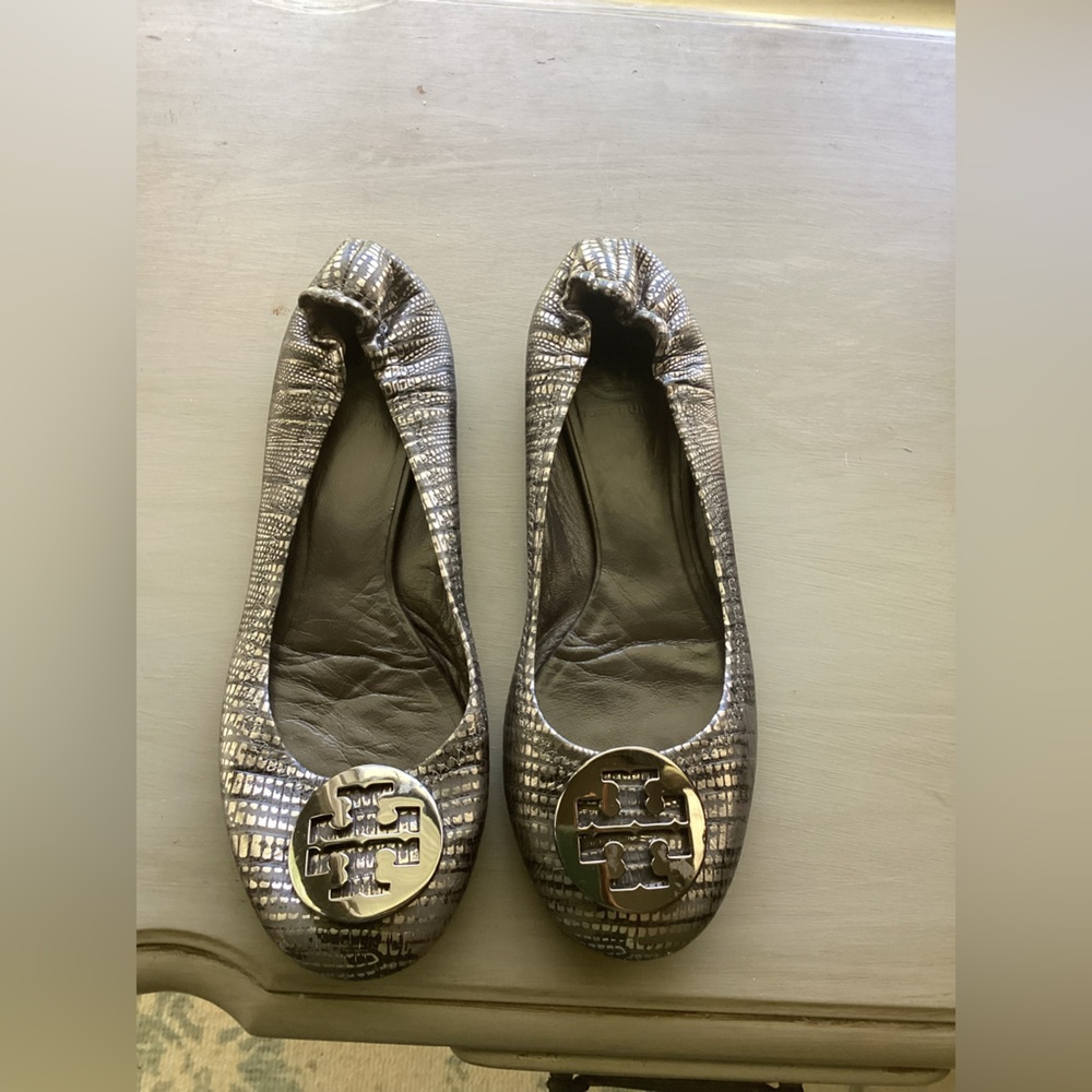 Tory Burch reva flats